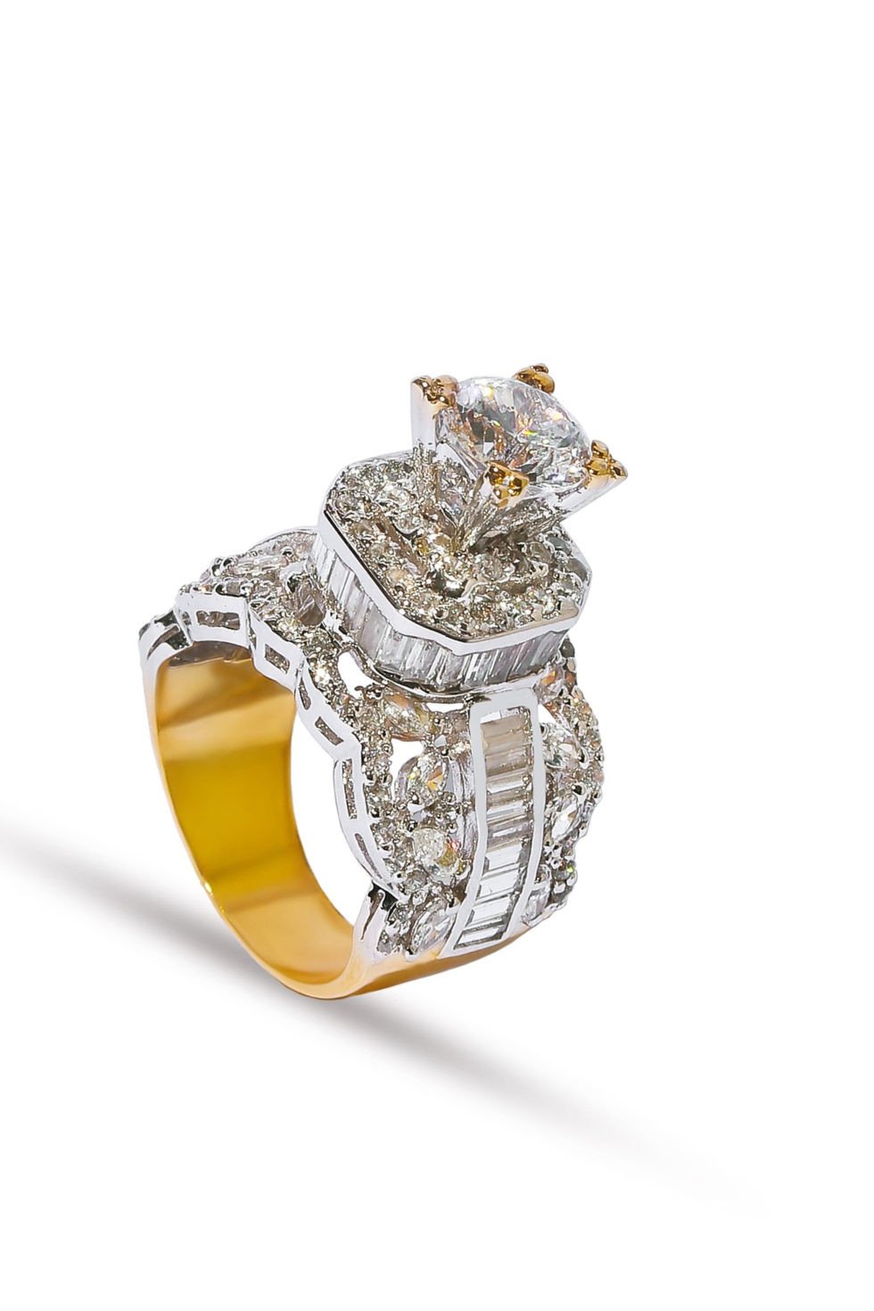JEWEL PARADISE DIAMOND CUT RING