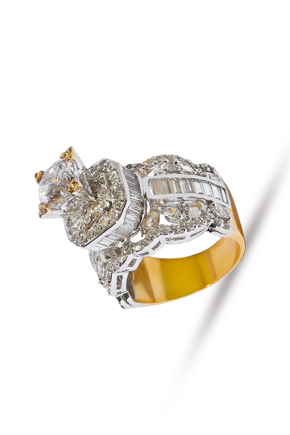 JEWEL PARADISE DIAMOND CUT RING